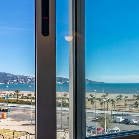 En Primera Linea De Mar Apartment